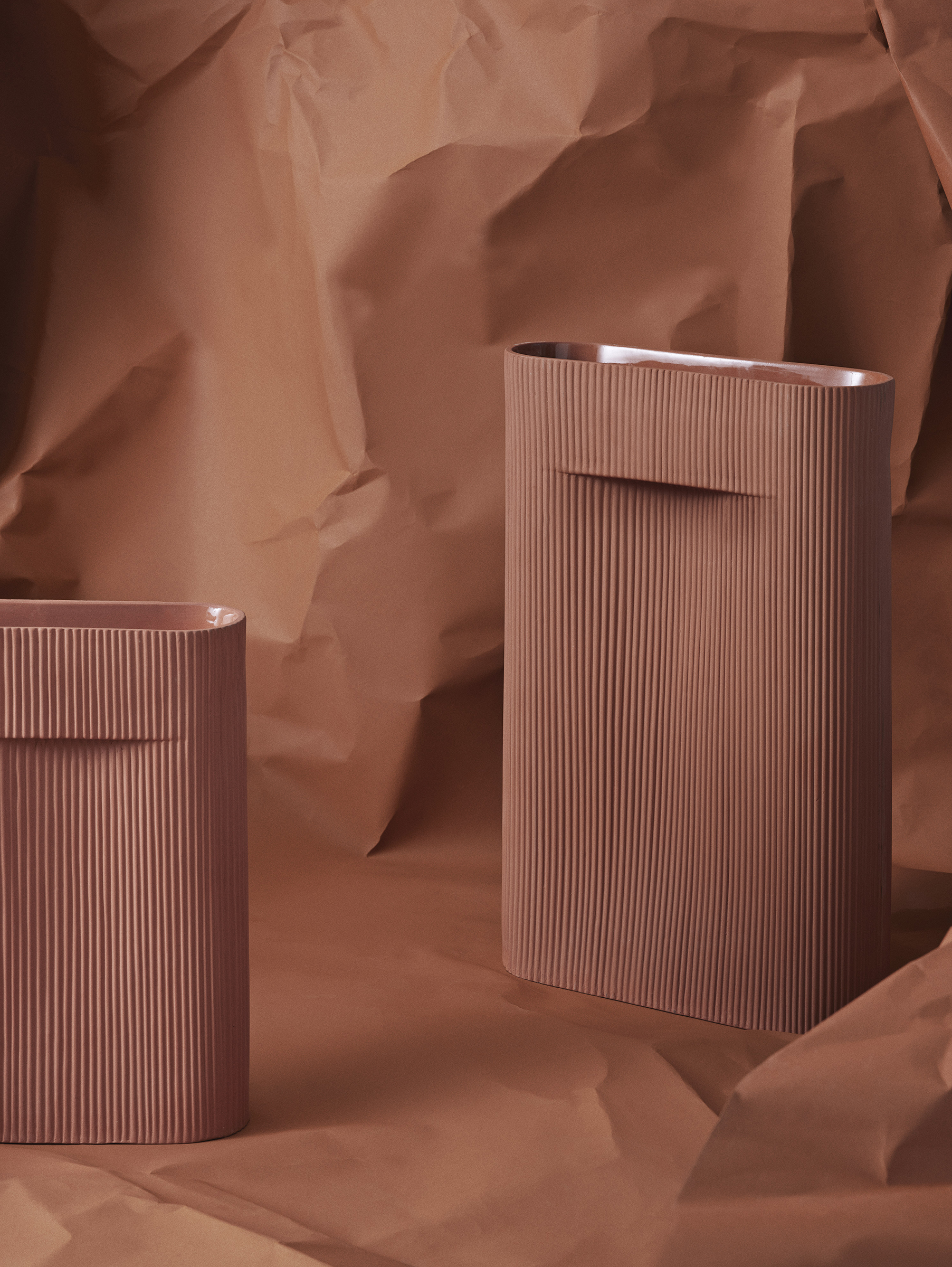 Ridge Vase Medium H 35 cm - Terracotta Ridge Vase Medium H 35 cm - Terracotta