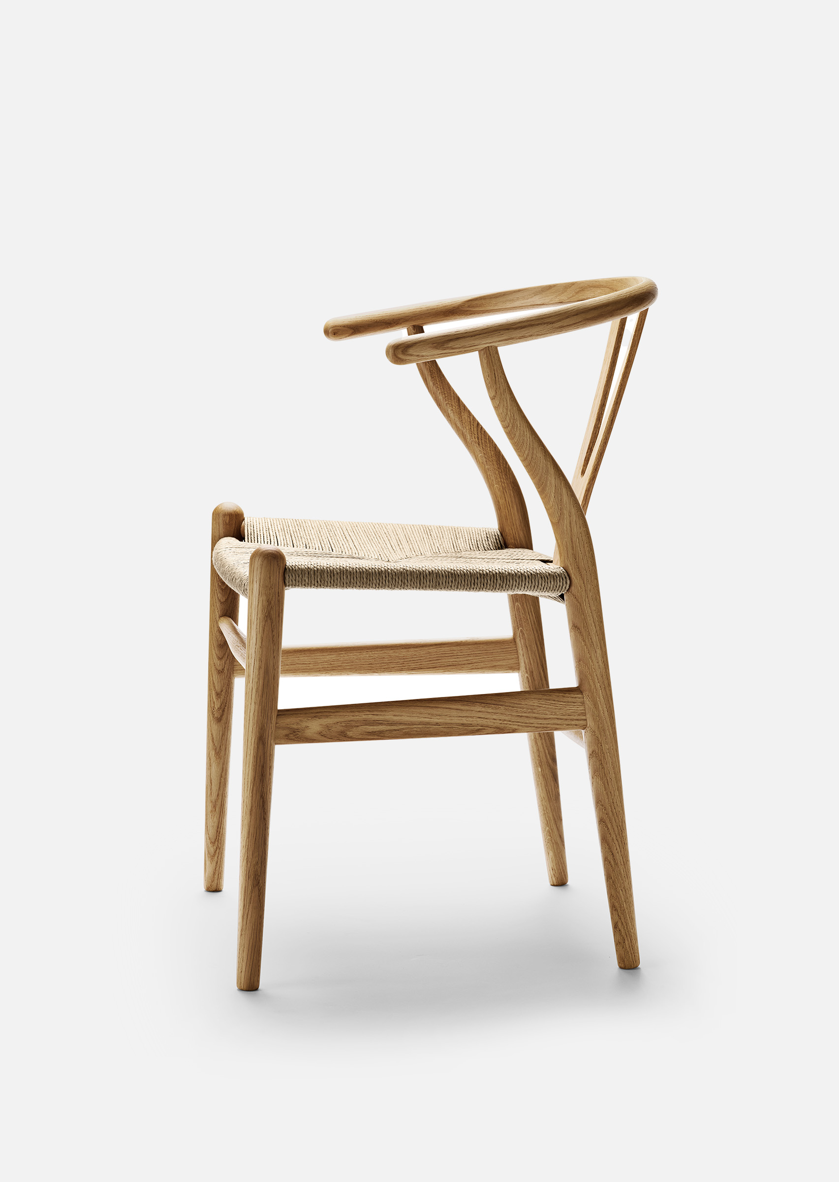 CH24 Wishbone Stuhl - Eiche lackiert CH24 Wishbone Stuhl - Eiche lackiert