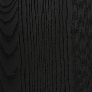 Schwarz gebeizte Esche