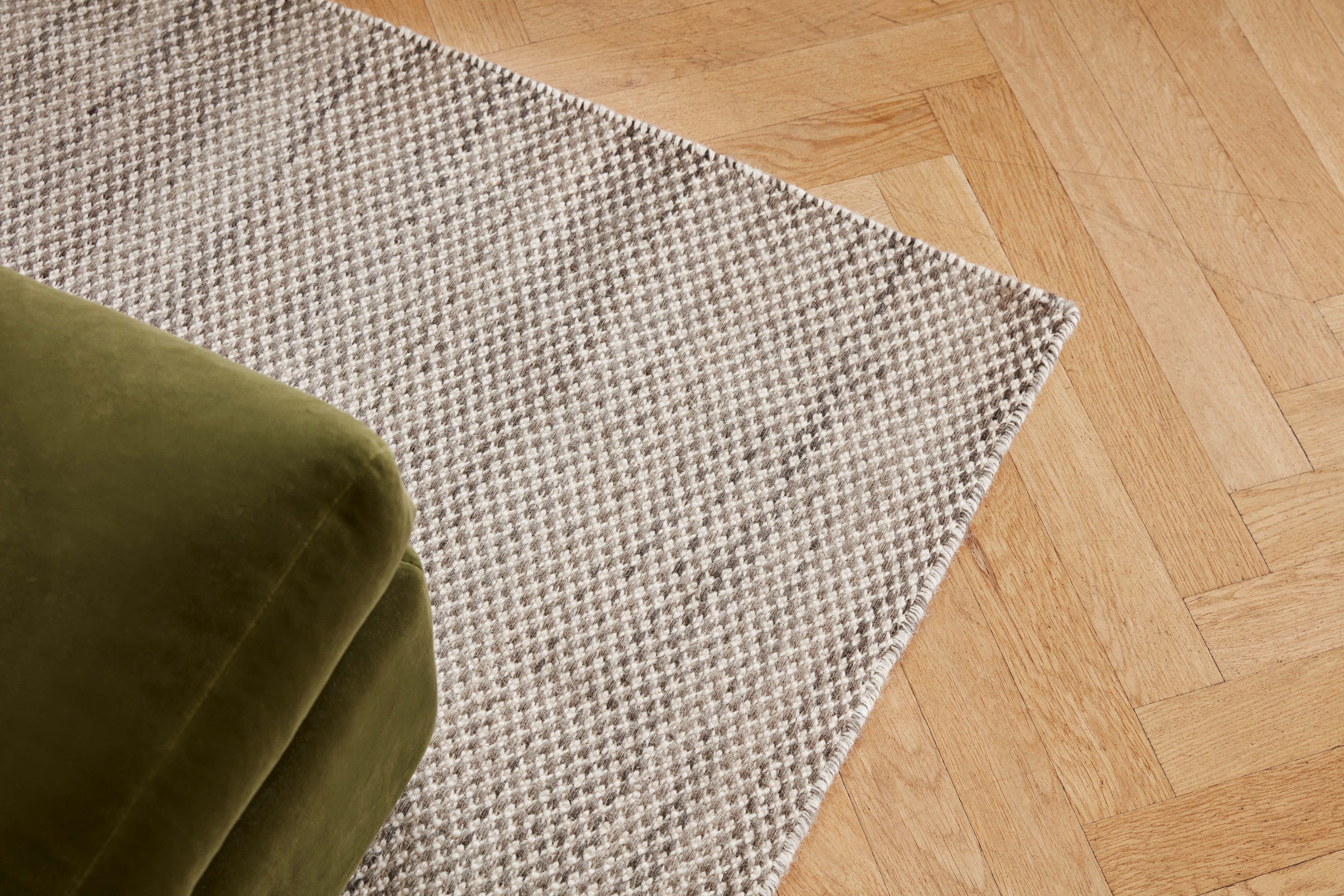 Moiré Kelim Teppich 200x300 Grau Moiré Kelim Teppich 200x300 Grau