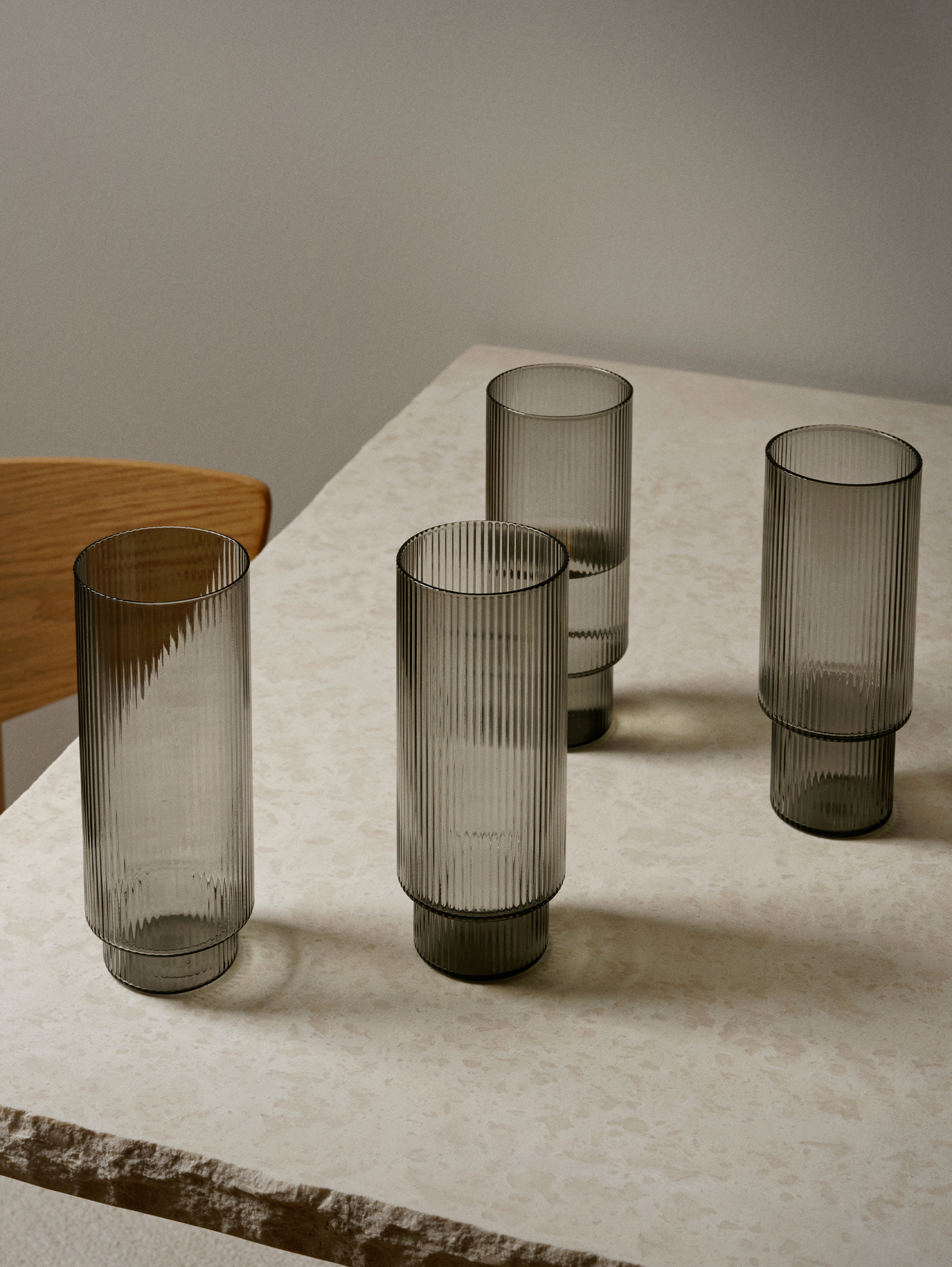 Ripple Long Drink Gläser 4er Set - Smoked grey Ripple Long Drink Gläser 4er Set - Smoked grey