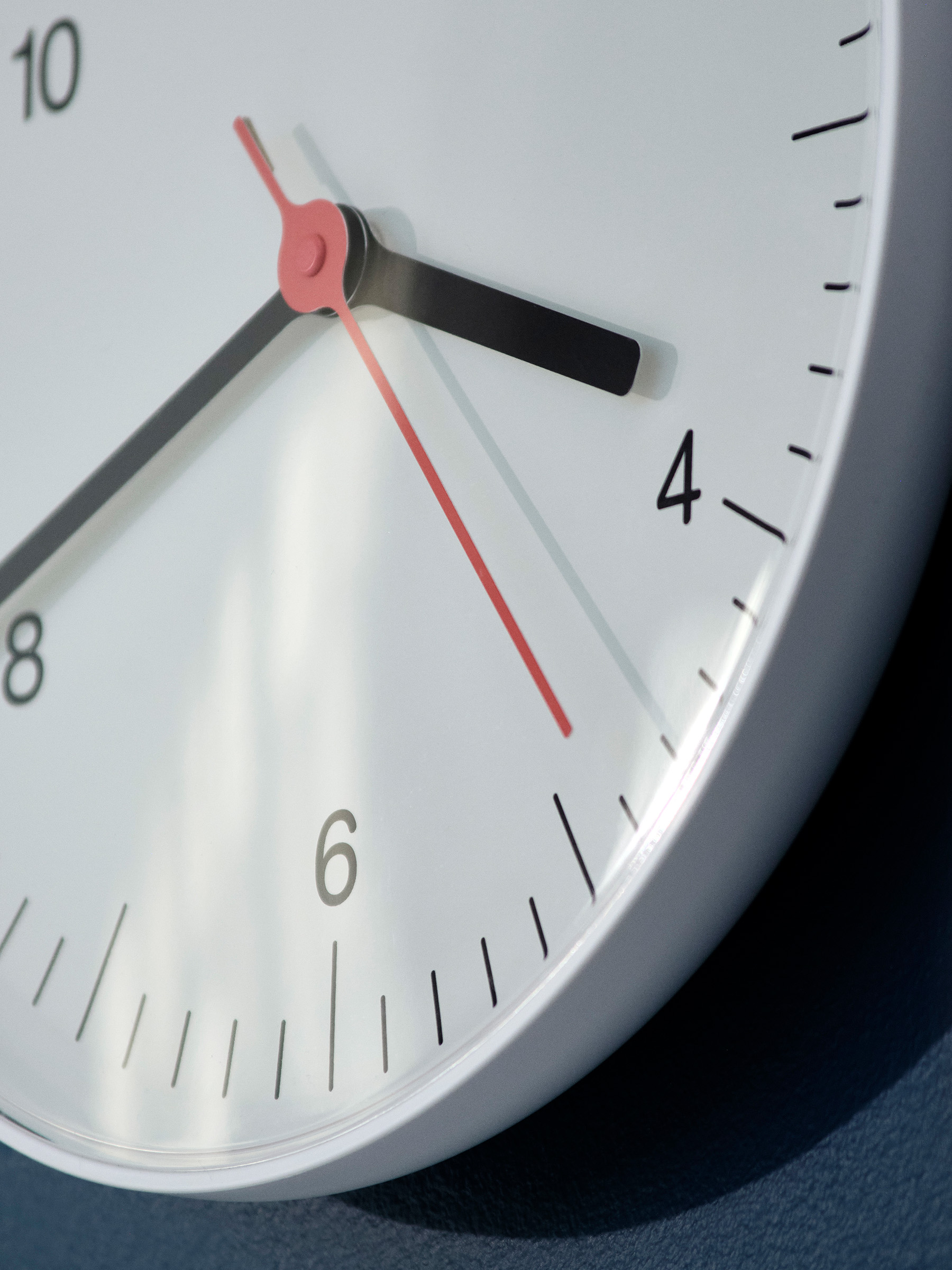 Wanduhr - Weiß Wanduhr - Weiß