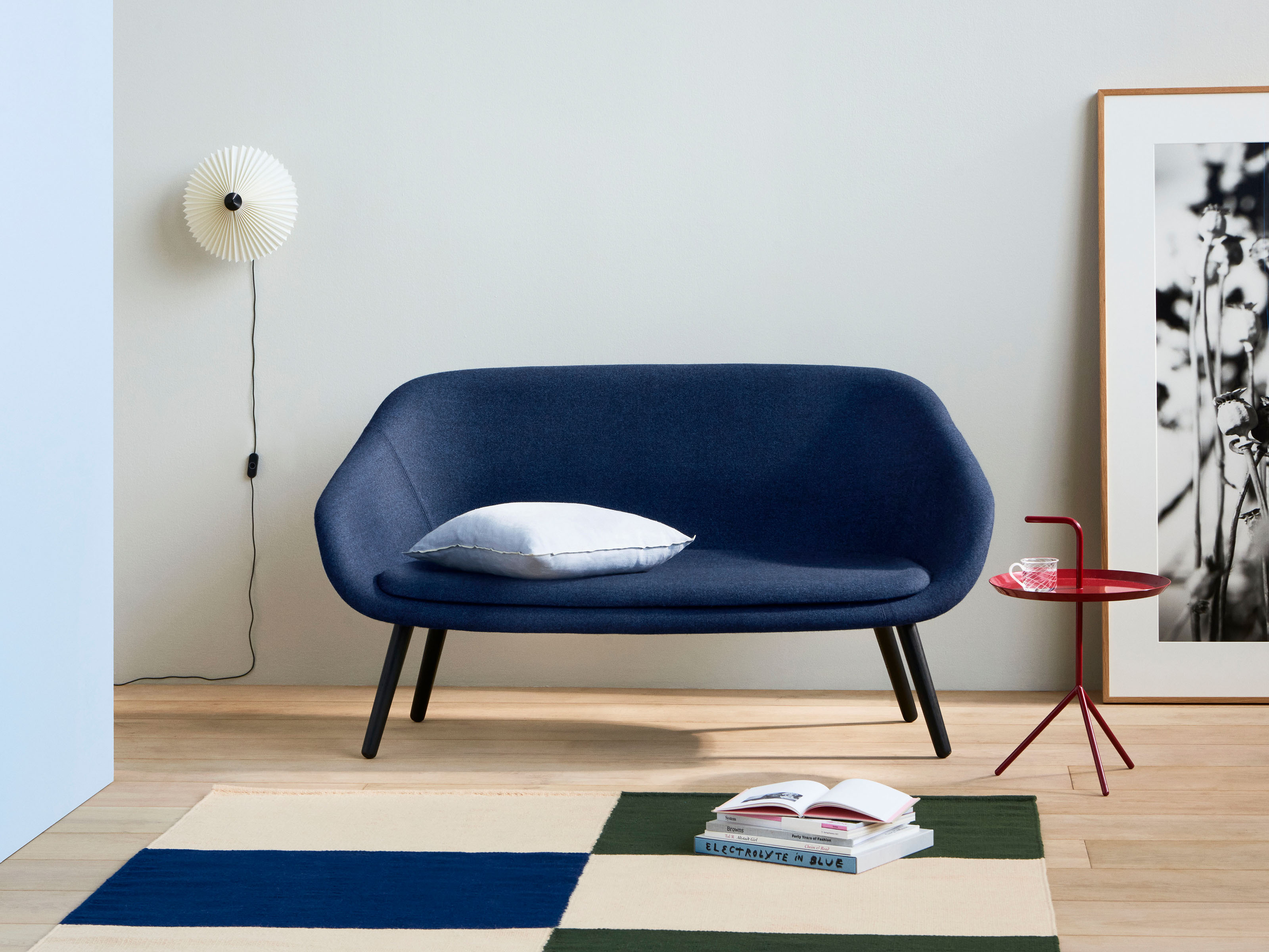 Matin Wall 300 White shade Matin Wall 300 White shade