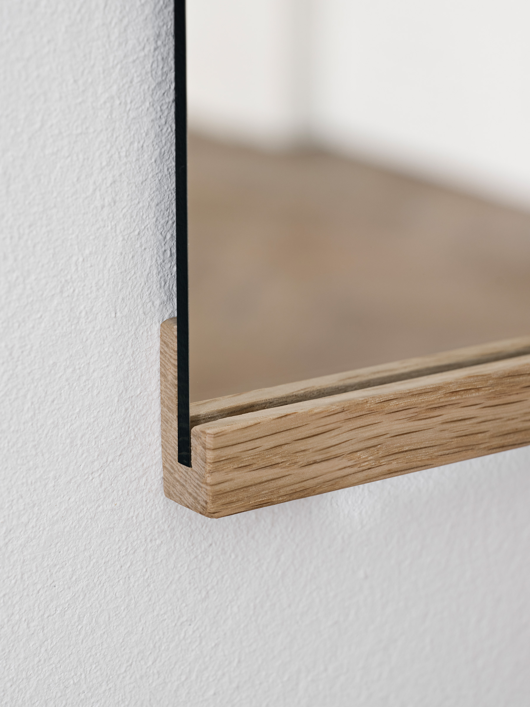 Rechteckiger Wandspiegel 70x100 cm - Eiche Rechteckiger Wandspiegel 70x100 cm - Eiche
