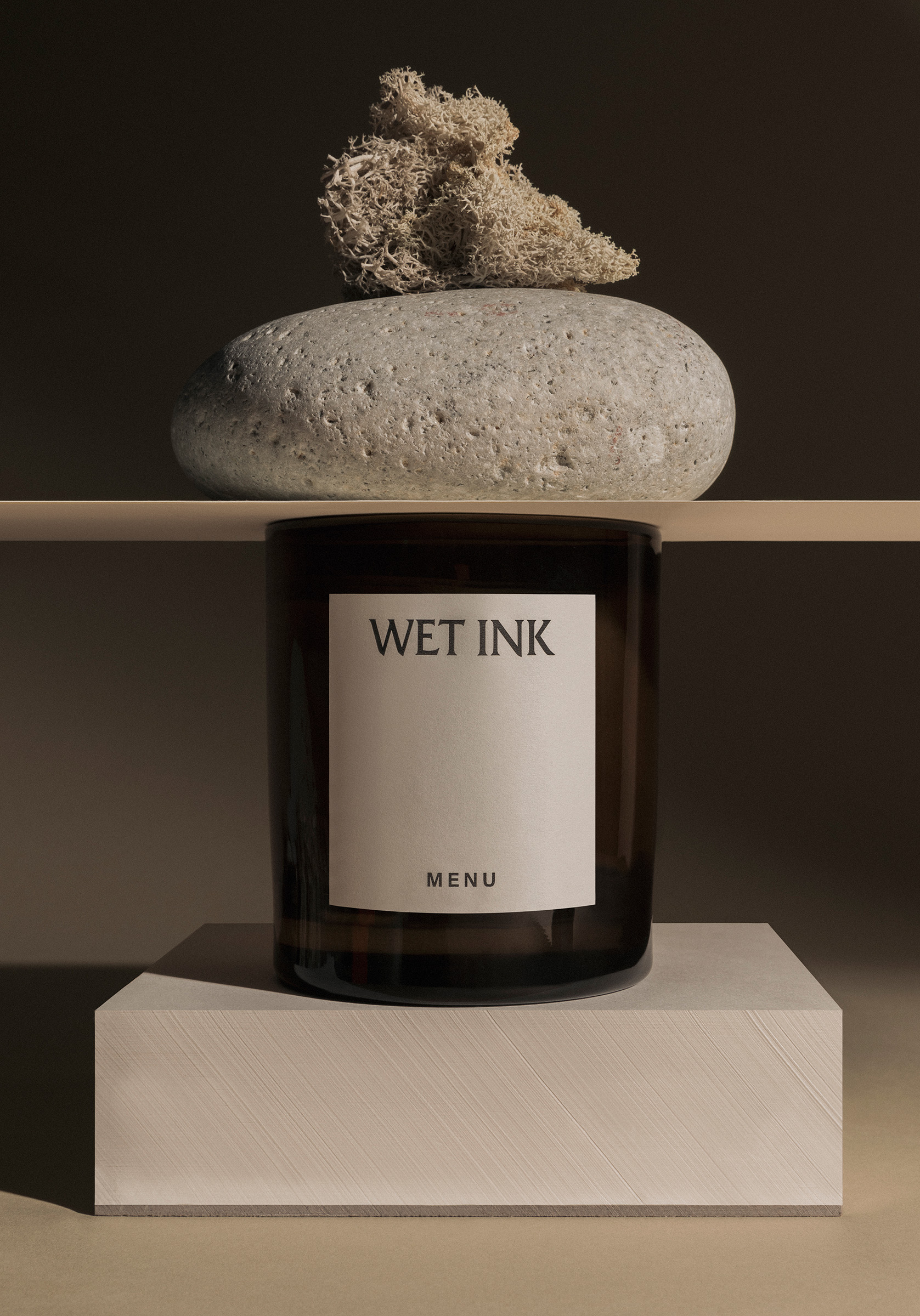 Olfacte Duftkerze 235 g - Wet Ink Olfacte Duftkerze 235 g - Wet Ink