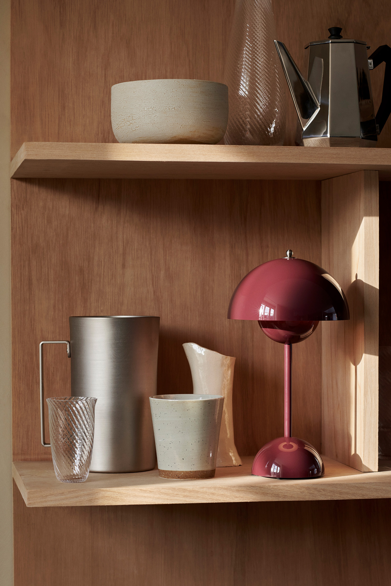 Flowerpot VP9 Portable Tischleuchte - Dark plum Flowerpot VP9 Portable Tischleuchte - Dark plum