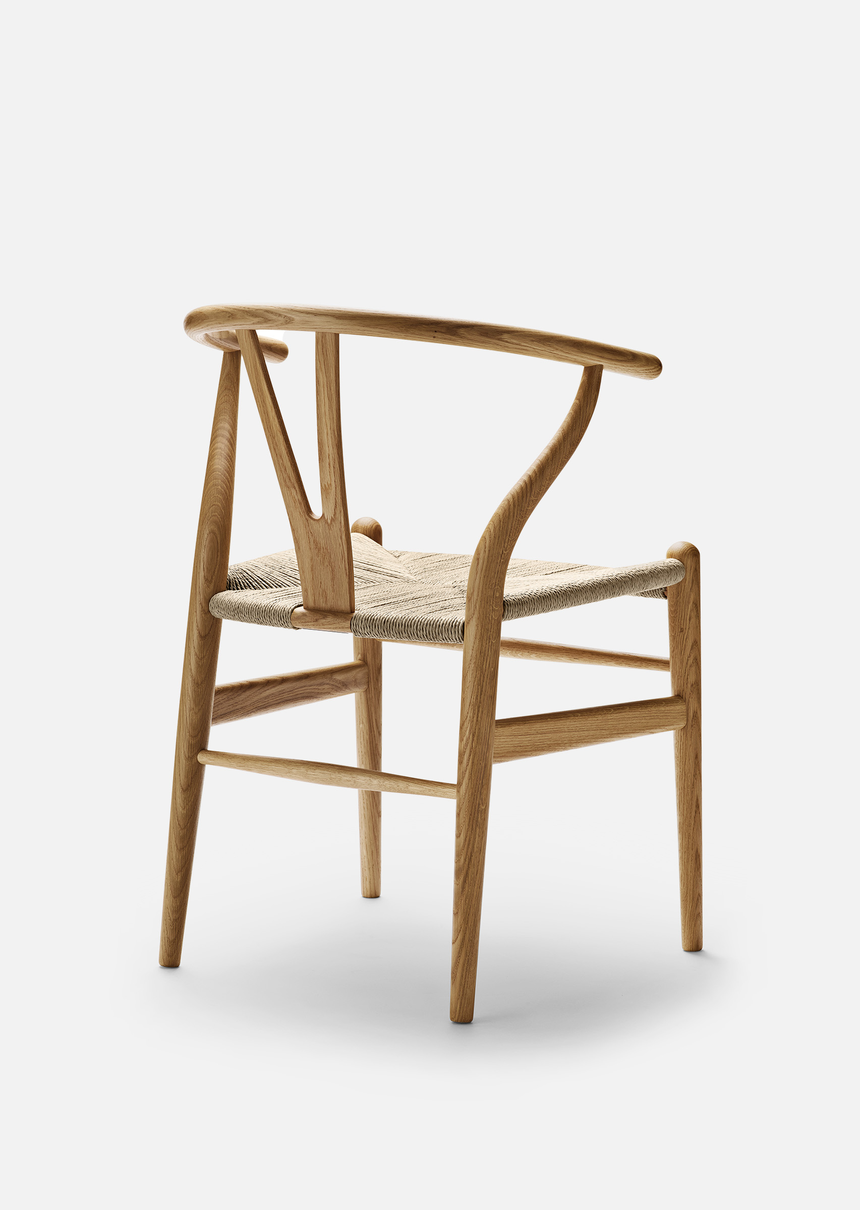 CH24 Wishbone Stuhl - Eiche lackiert CH24 Wishbone Stuhl - Eiche lackiert