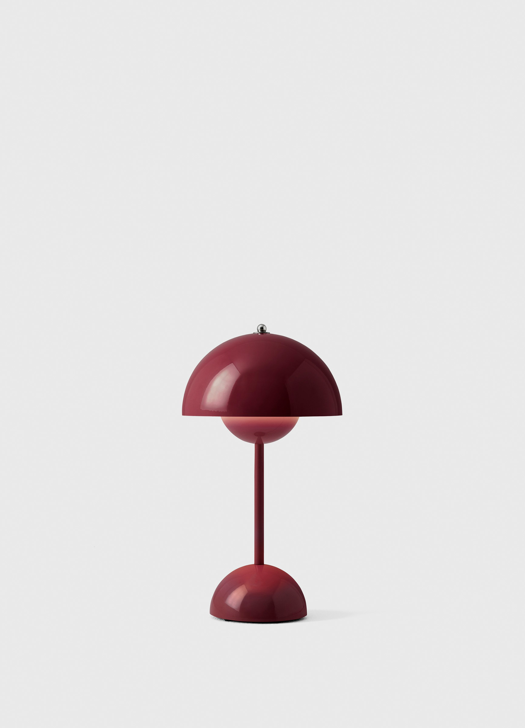 Flowerpot VP9 Portable Tischleuchte - Dark plum Flowerpot VP9 Portable Tischleuchte - Dark plum