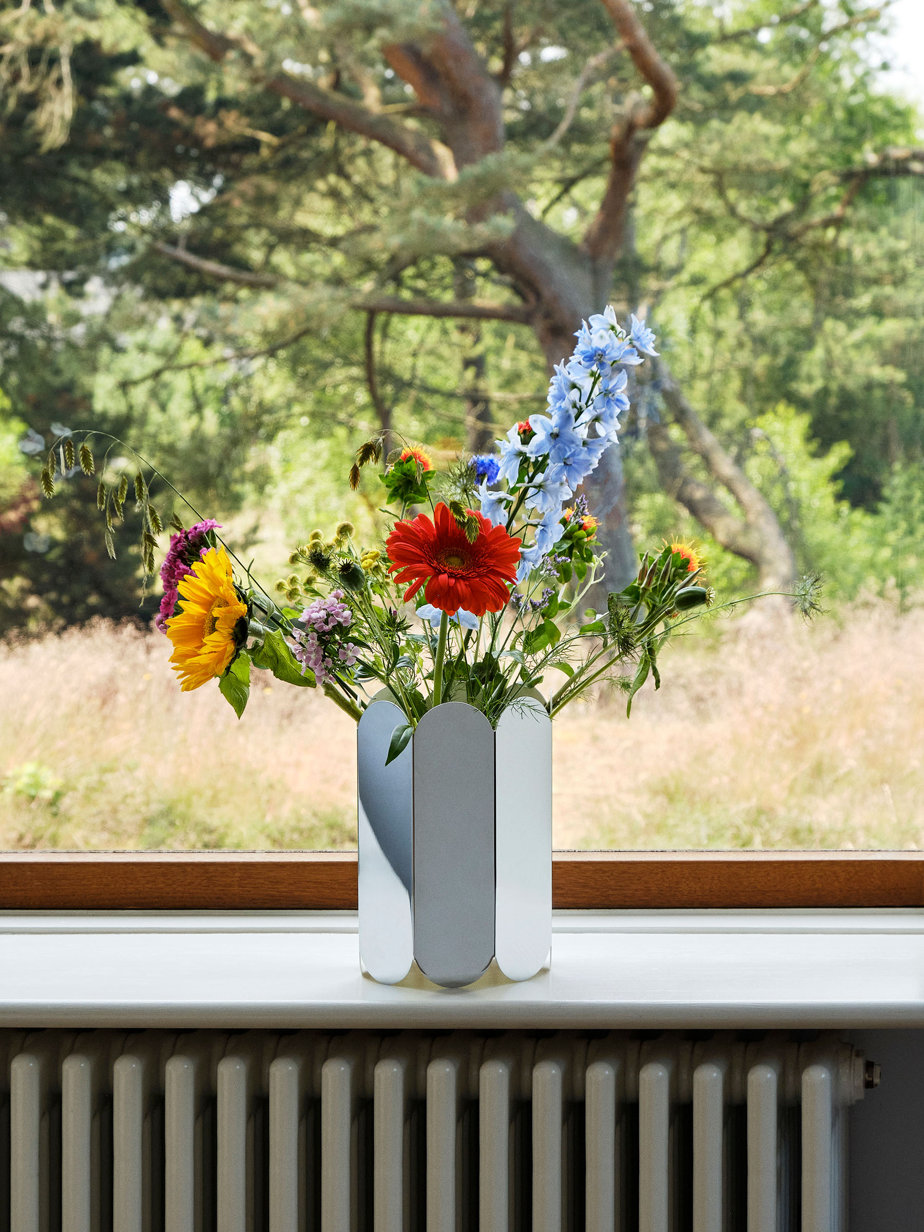 Arcs Vase Mirror Arcs Vase Mirror